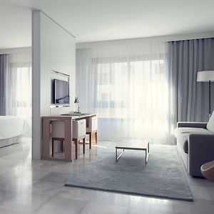 Suittes Hotel
